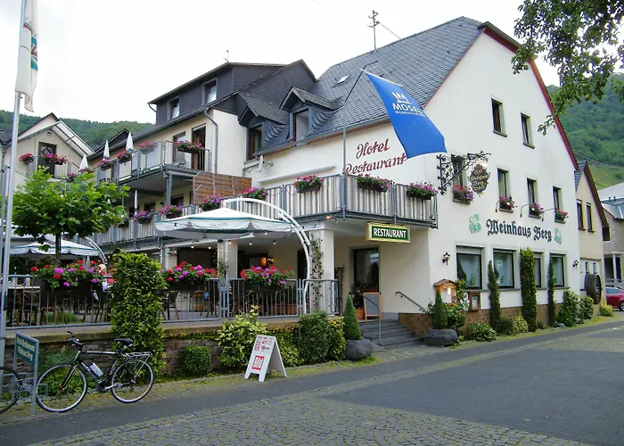Hotel Weinhaus Berg Bremm