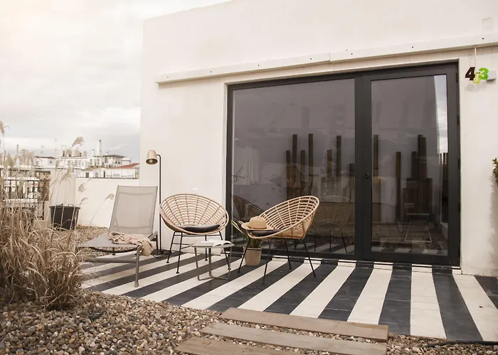 Room Select Tetuan Sevilla