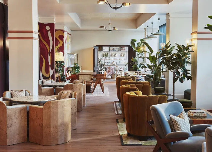The Hoxton Shepherd'S Bush London