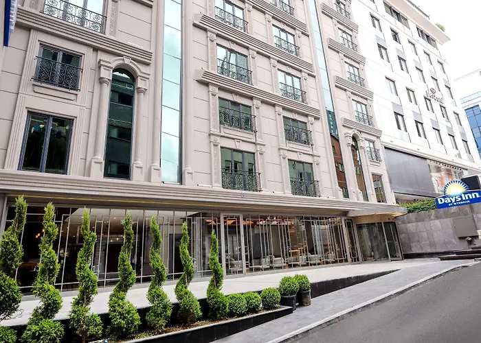 Days Inn By Wyndham Istanbul Bomonti