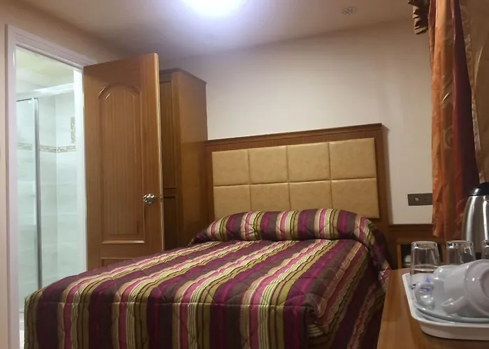 White House Hotel London