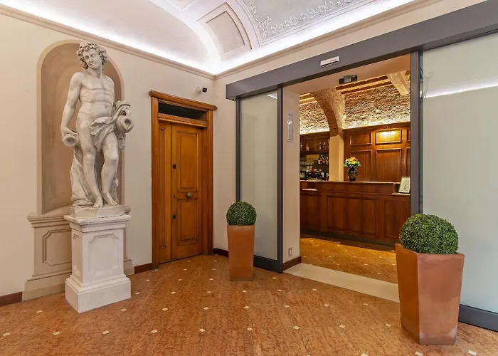 Hotel Porta Faenza Florenz