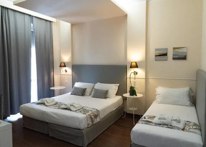 Caesar Place Rom