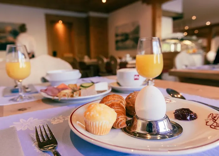 Hotel Corvatsch - Web Check-in St. Moritz
