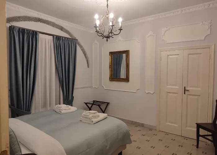 Hotel Carafa Di Maddaloni Residenza Di Charme Neapel