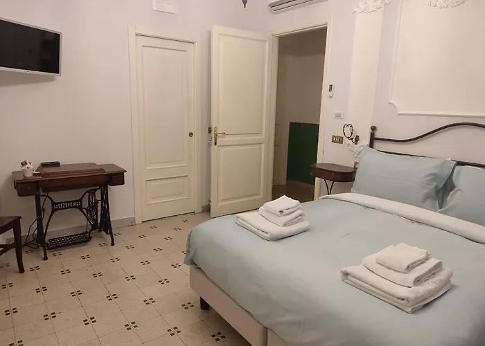Hotel Carafa Di Maddaloni Residenza Di Charme Neapel