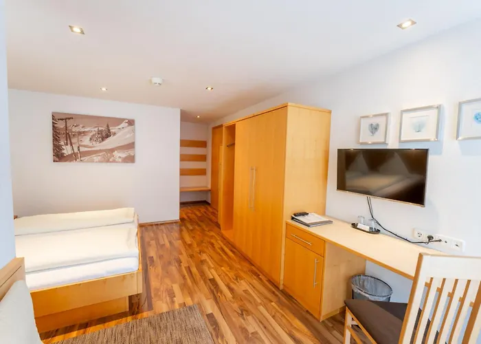Hotel Garni Krumbach Damüls