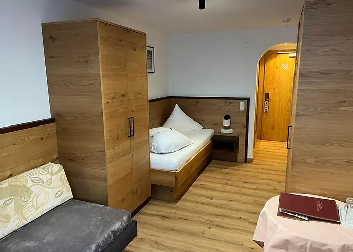 Hotel Garni Tyola Ischgl