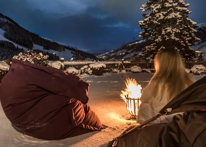 Hotel Eva,Garden Saalbach-Hinterglemm