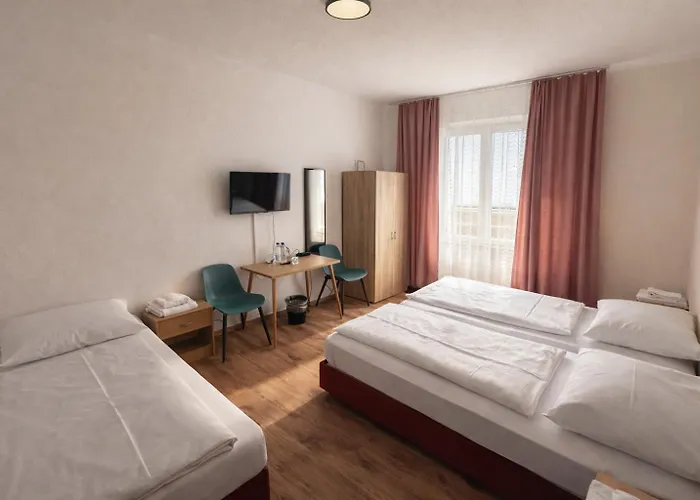 City Hotel Bauer mit Aufzug with elevator Nürnberg