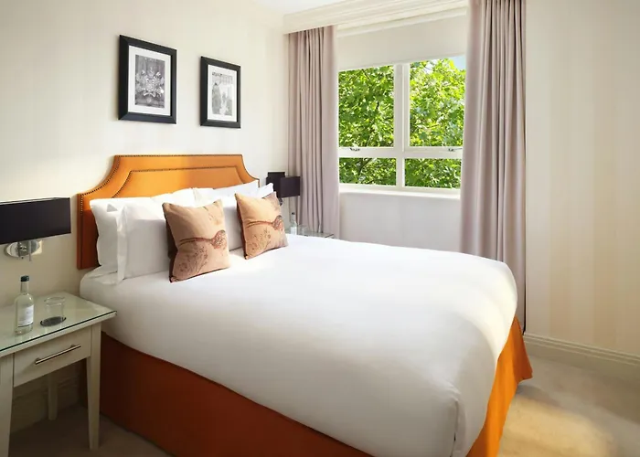 Hotel Xenia, Autograph Collection London