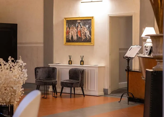 Relais Hotel Centrale "Dimora Storica" Florenz