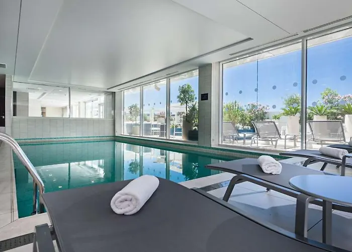 Hotel Golden Tulip Marseille Euromed