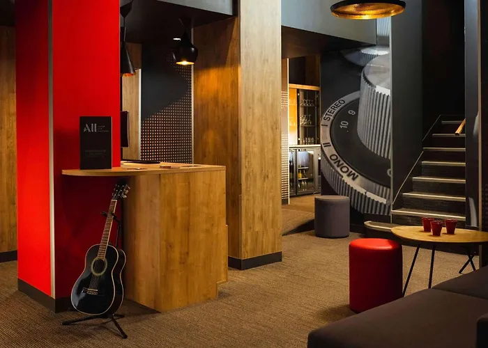 Hotel Ibis Paris Gare De L Est 10Eme