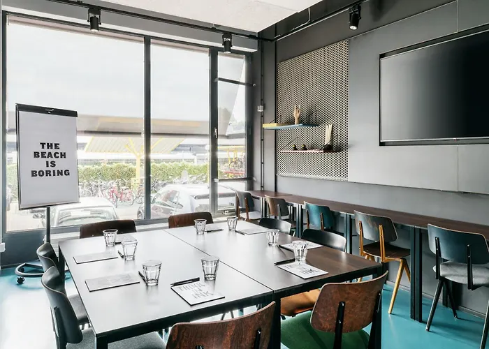 Hotel The Social Hub Amsterdam West 4 Star