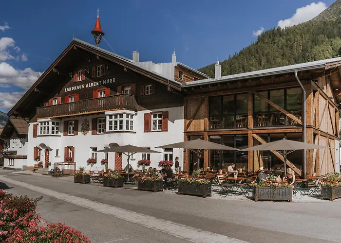Landhaus Albert Murr - Bed&Breakfast St. Anton am Arlberg