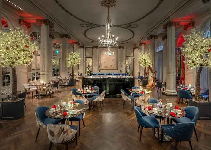 Hotel The Waldorf Hilton London