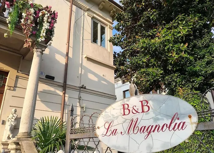 Bed and Breakfast La Magnolia - House Verona