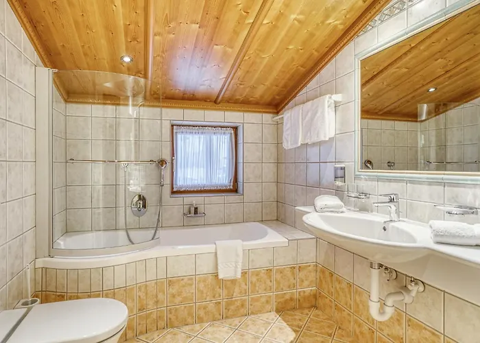 Hotel Hoferwirt Neustift im Stubaital