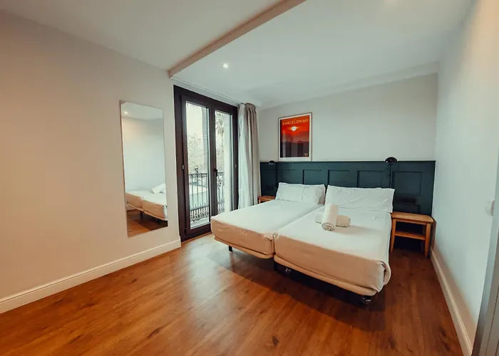 Hotel Som Nit Port Vell Barcelona