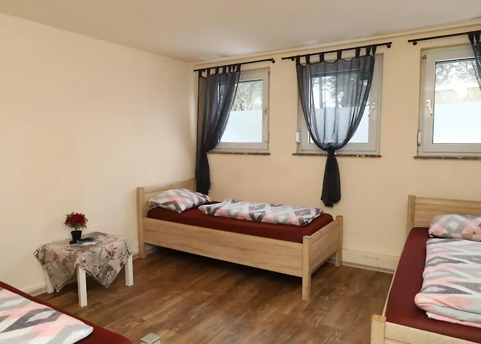 Pension Highway - Bielefeld Senner Hellweg 227