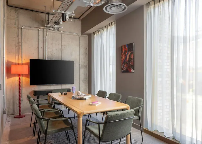 Hotel Moxy Dublin Docklands