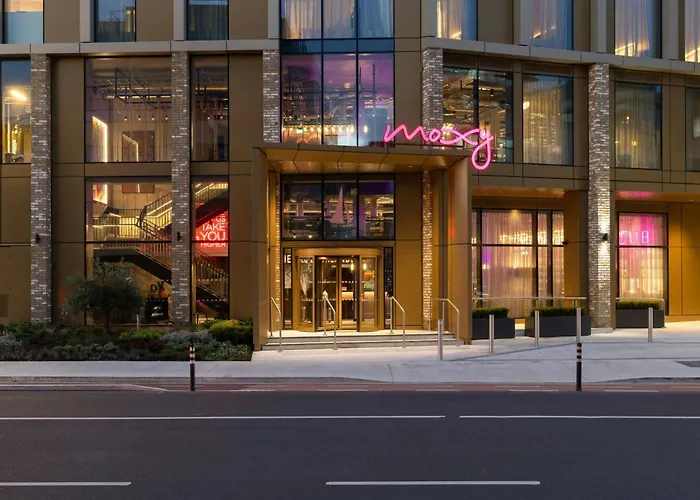 Hotel Moxy Dublin Docklands
