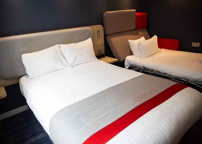 Holiday Inn Express Royal Docks By Ihg London