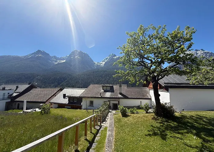 Hotel Chasa Sofia Scuol