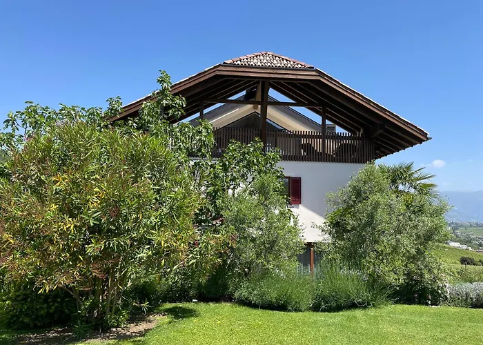 Weingut Weidlhof - Suite & Breakfast - Vacation For Wine Lovers Kaltern
