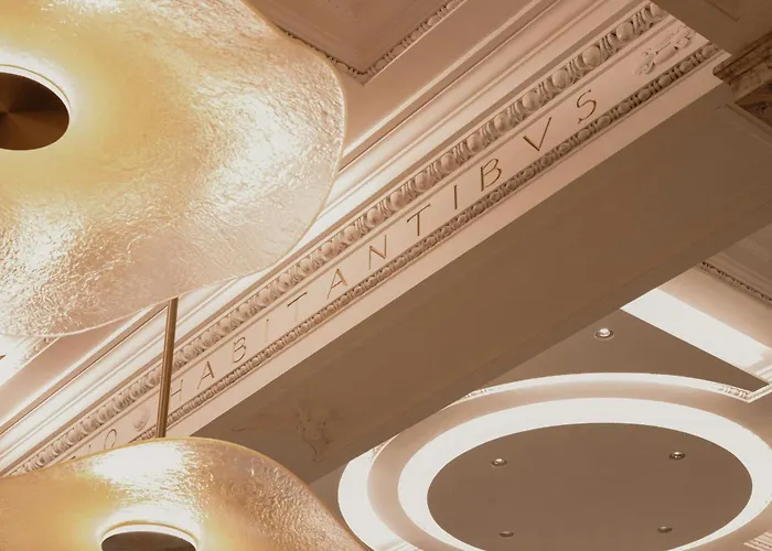 The Excelsior, A Luxury Collection Hotel, Florenz