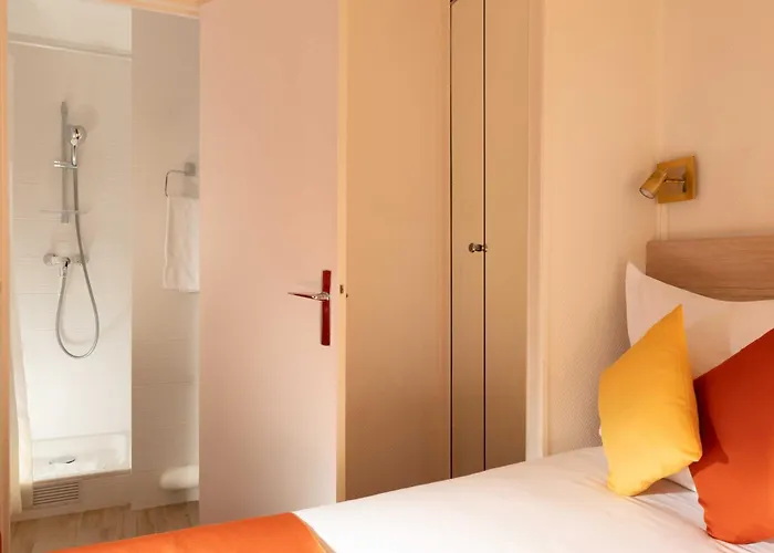 Hotel Saint Roch Paris