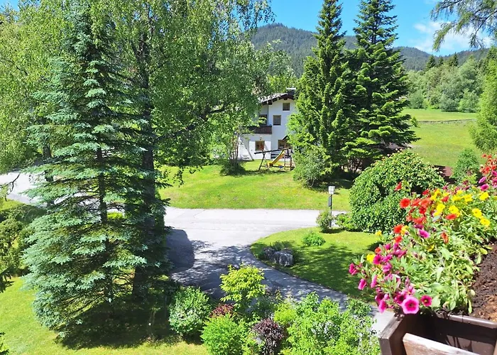Landhaus Charlotte Apartments Tirol Seefeld in Tirol