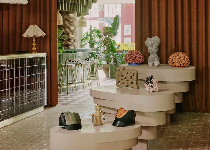 Hotel Ember Locke Kensington London