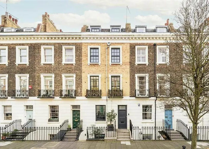 Ivy House Hotel London