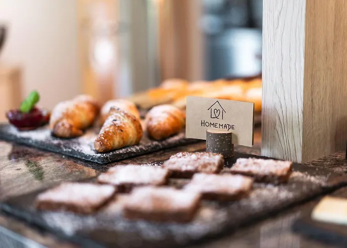 Bed and Breakfast Garni Schorneck Bruneck