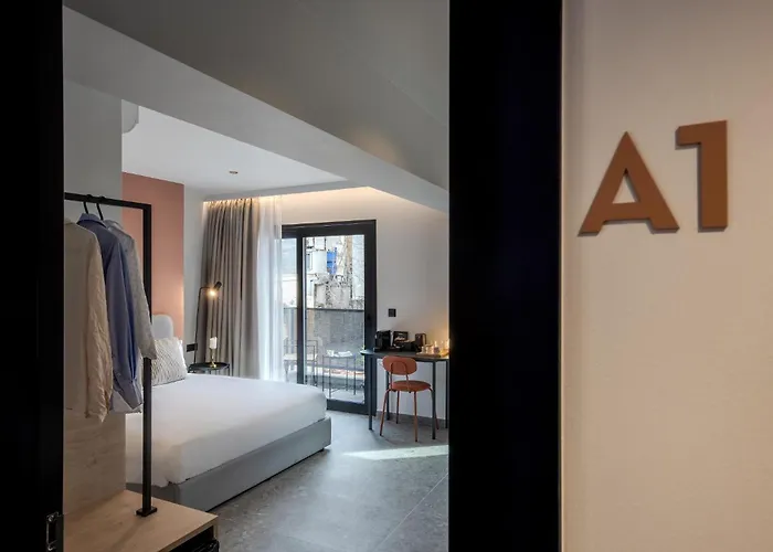 Hotel Bonnie Athens by Nin&Bau