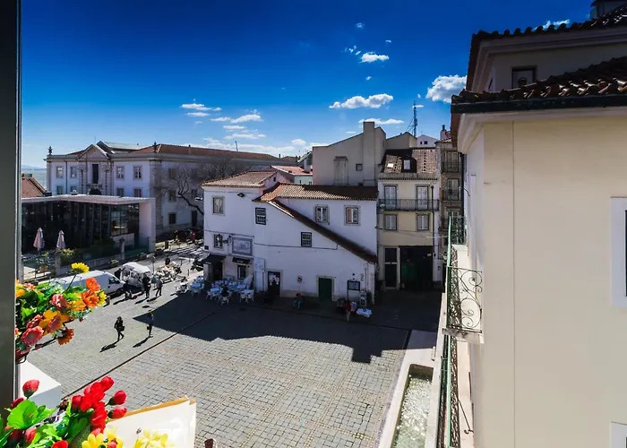 House Petit Lusa Lissabon