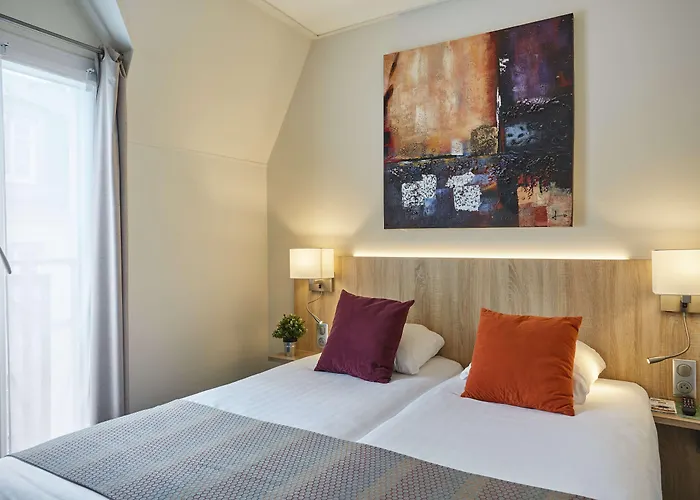 Hotel Beaugrenelle St-Charles Tour Eiffel Paris