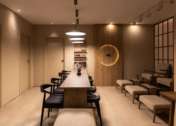 Thission Luxury Homes & Spa By K&K Athen