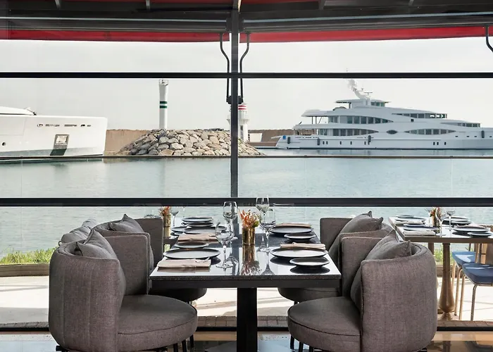 Hotel Crowne Plaza Istanbul Tuzla Viaport Marina By Ihg