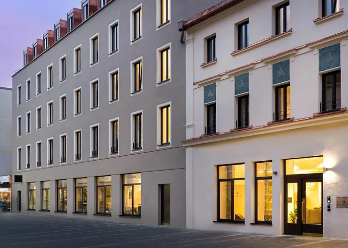 Elaya Hotel Regensburg City Center, Trademark By Wyndham