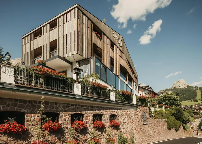 Hotel Chalet S - Dolomites Design - Adults Recommended Wolkenstein in Gröden