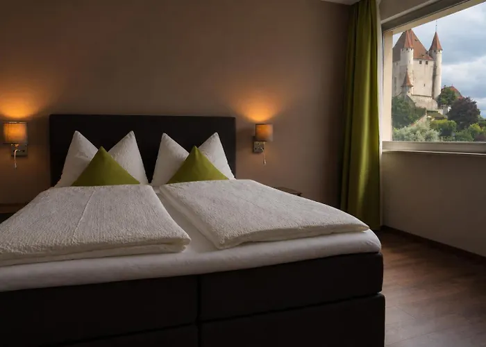 Hotel AM Schloss Thun