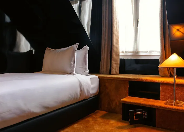 Hotel Chateau D'Eau Paris