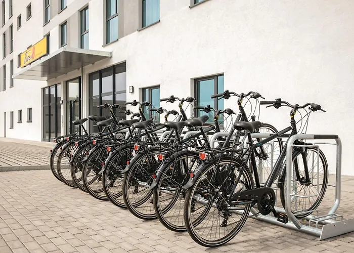 Hotel Super 8 by Wyndham Oberhausen am Centro