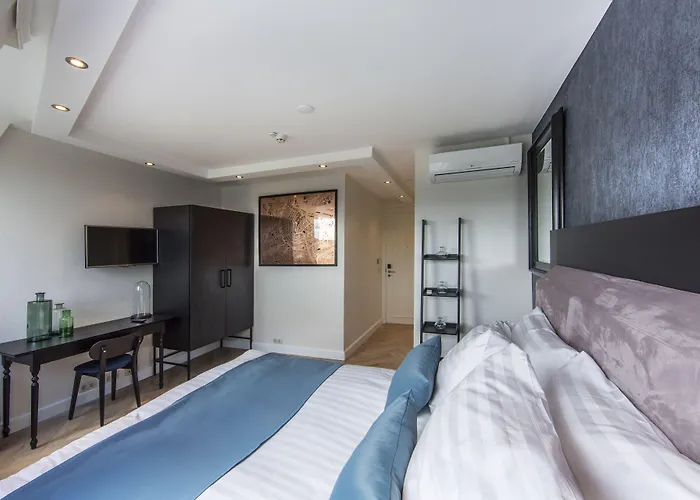 Hotel No. 377 House Amsterdam