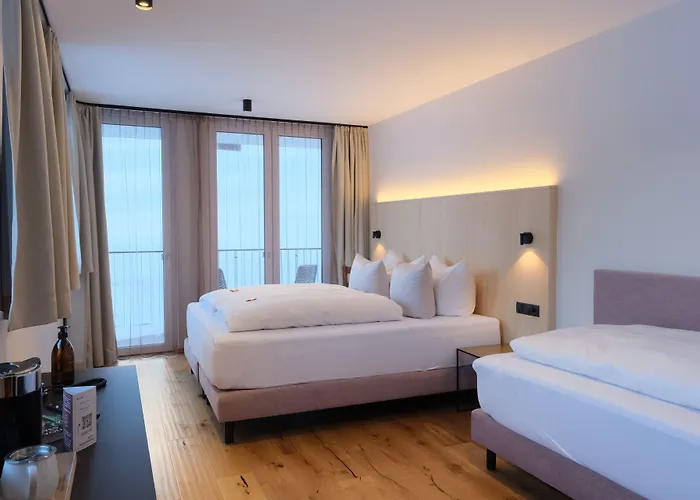 Hotel Die Arlbergerin - Design&Tiroler Gemütlichkeit St. Anton am Arlberg
