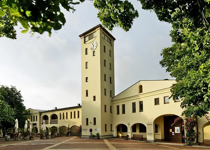 Hotel am Friedrichshof Weiden am See