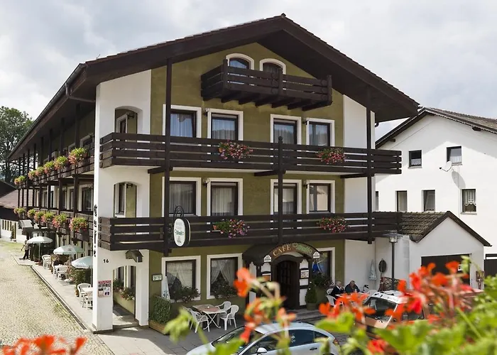 Hotel Braeukeller Lam